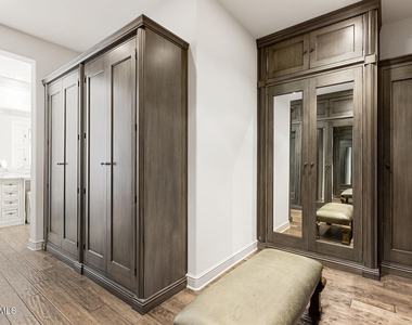 8531 N 49th Street - Photo Thumbnail 29