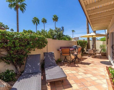 8841 S 51st Street - Photo Thumbnail 7
