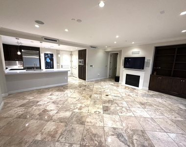 7175 E Camelback Road - Photo Thumbnail 2