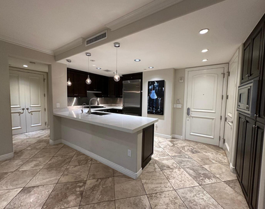 7175 E Camelback Road - Photo Thumbnail 1