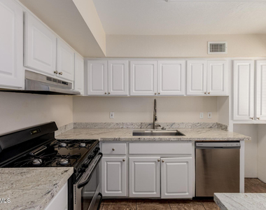 7141 N 16th Street - Photo Thumbnail 7