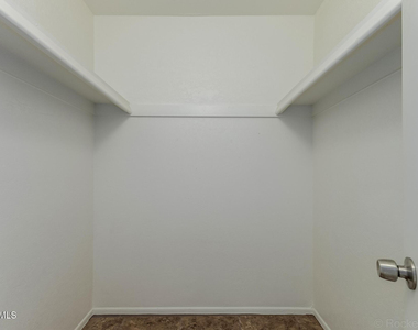 7141 N 16th Street - Photo Thumbnail 15