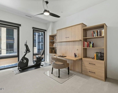 19355 N 73rd Way - Photo Thumbnail 10