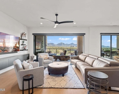 19355 N 73rd Way - Photo Thumbnail 2