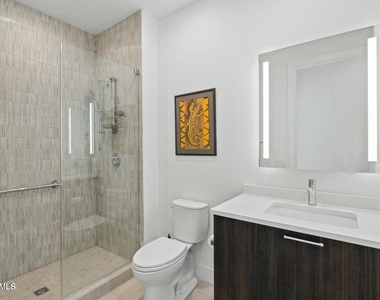 19355 N 73rd Way - Photo Thumbnail 14