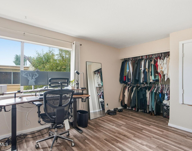 4630 N 68th Street - Photo Thumbnail 16
