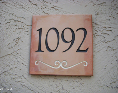 10115 E Mountain View Road - Photo Thumbnail 20