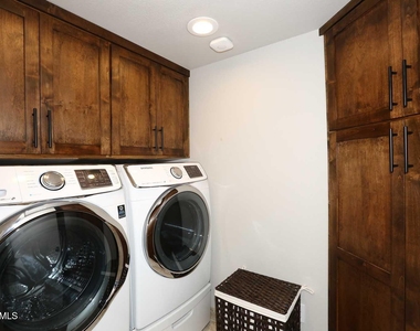 8390 E Solano Drive - Photo Thumbnail 39