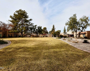 8390 E Solano Drive - Photo Thumbnail 27