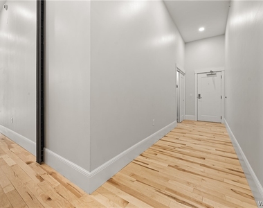 130 Pearl Street Apt 304 - Photo Thumbnail 3