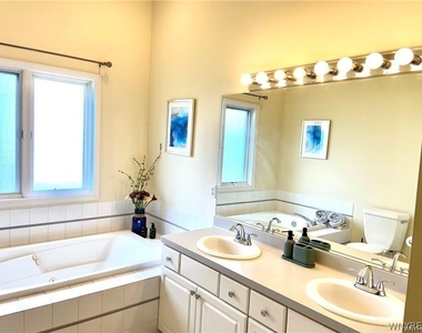 5458 Center Pine Lane - Photo Thumbnail 18