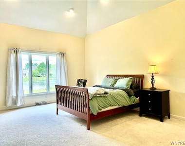 5458 Center Pine Lane - Photo Thumbnail 17