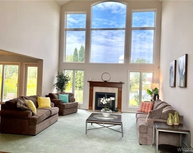 5458 Center Pine Lane - Photo Thumbnail 3