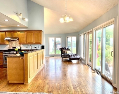 5458 Center Pine Lane - Photo Thumbnail 10