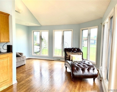 5458 Center Pine Lane - Photo Thumbnail 11