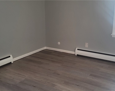 425 Upper Joe Mccarthy Drive - Photo Thumbnail 7