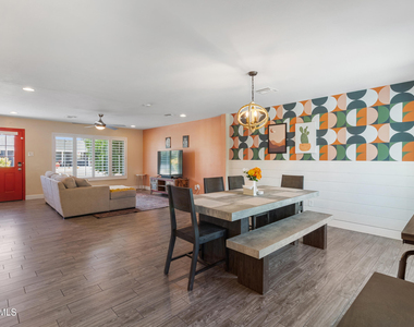 4014 N 81st Street - Photo Thumbnail 14