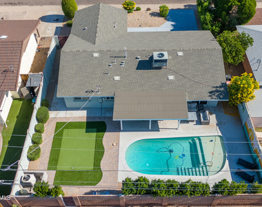 4014 N 81st Street - Photo Thumbnail 3