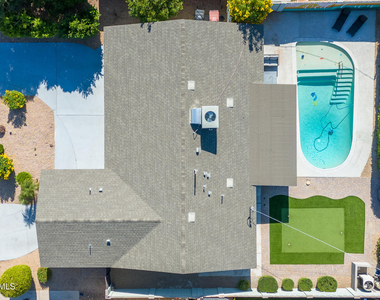 4014 N 81st Street - Photo Thumbnail 2