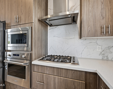 3510 N Miller Road - Photo Thumbnail 12