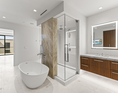 6587 N Palmeraie Boulevard - Photo Thumbnail 27
