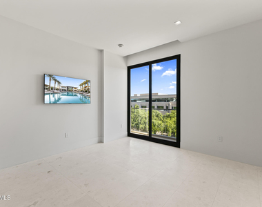 6587 N Palmeraie Boulevard - Photo Thumbnail 39