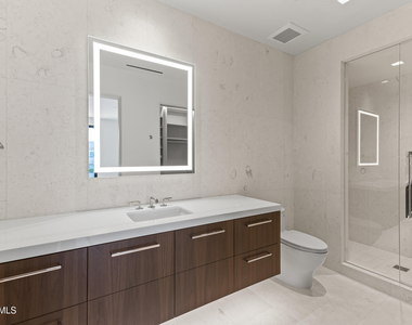 6587 N Palmeraie Boulevard - Photo Thumbnail 44