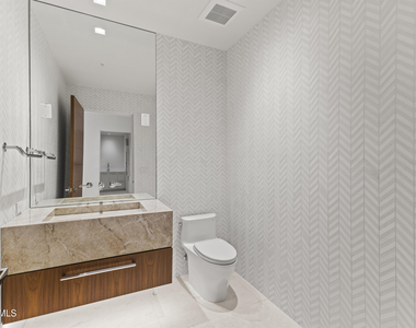 6587 N Palmeraie Boulevard - Photo Thumbnail 34