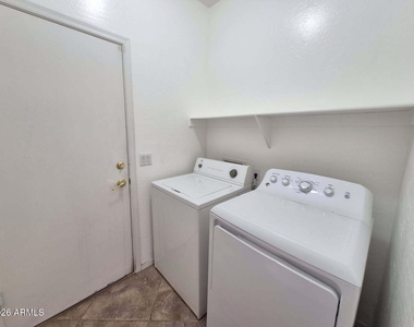 16438 N 72nd Lane - Photo Thumbnail 14