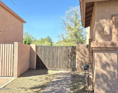 16438 N 72nd Lane - Photo Thumbnail 16