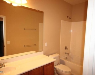 5118 W Molly Lane - Photo Thumbnail 15