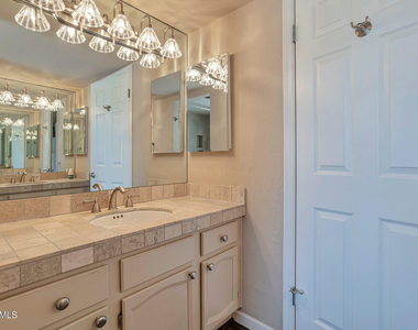 7809 E Montebello Avenue - Photo Thumbnail 25
