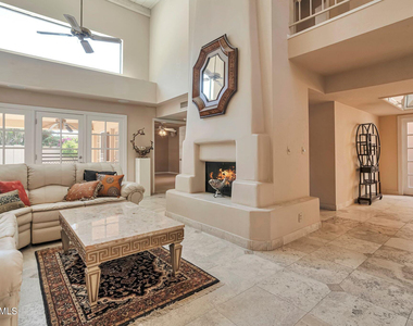 7809 E Montebello Avenue - Photo Thumbnail 3
