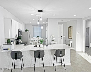 29902 N Acacia Drive - Photo Thumbnail 10