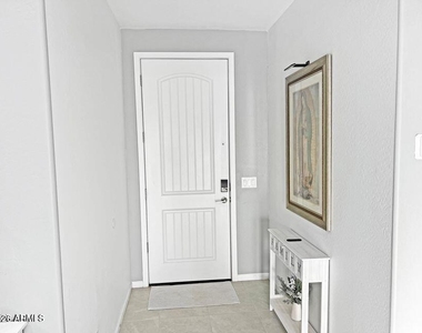 29902 N Acacia Drive - Photo Thumbnail 17