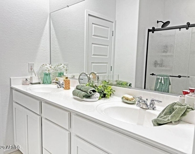 29902 N Acacia Drive - Photo Thumbnail 12