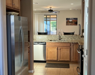 26197 W Vista N Drive - Photo Thumbnail 16