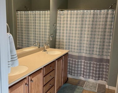 26197 W Vista N Drive - Photo Thumbnail 8