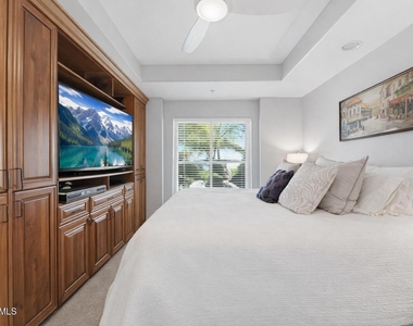 5350 E Deer Valley Drive - Photo Thumbnail 18