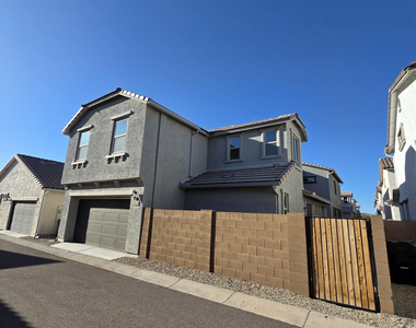 25233 N 141st Avenue - Photo Thumbnail 21