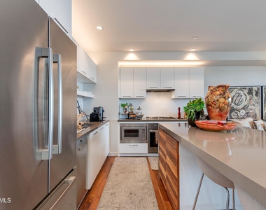 4422 N 75th Street - Photo Thumbnail 8
