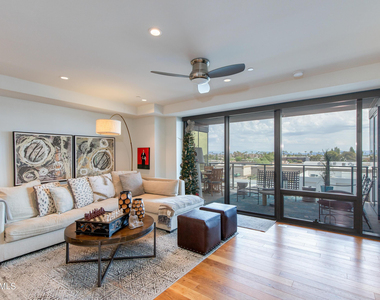 4422 N 75th Street - Photo Thumbnail 5
