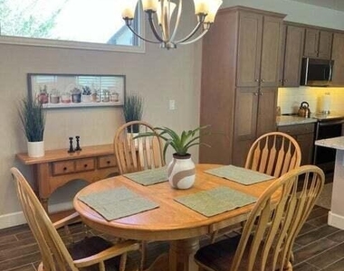 4345 Cutter Lane - Photo Thumbnail 7