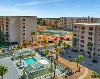 7910 E Camelback Road - Photo Thumbnail 23