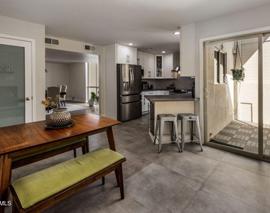 8633 E Monterosa Avenue - Photo Thumbnail 23