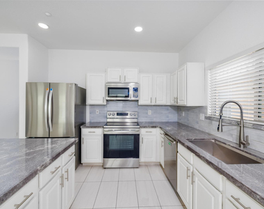7500 E Deer Valley Road - Photo Thumbnail 11