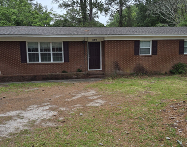 609 Briarcliff Road - Photo Thumbnail 1