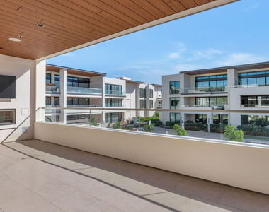 6587 N Palmeraie Boulevard - Photo Thumbnail 24
