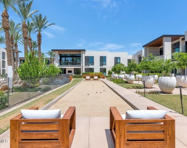 6587 N Palmeraie Boulevard - Photo Thumbnail 41