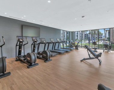 6587 N Palmeraie Boulevard - Photo Thumbnail 39